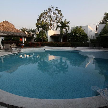 Villa Blanca Suites Tuxtepec Exterior foto